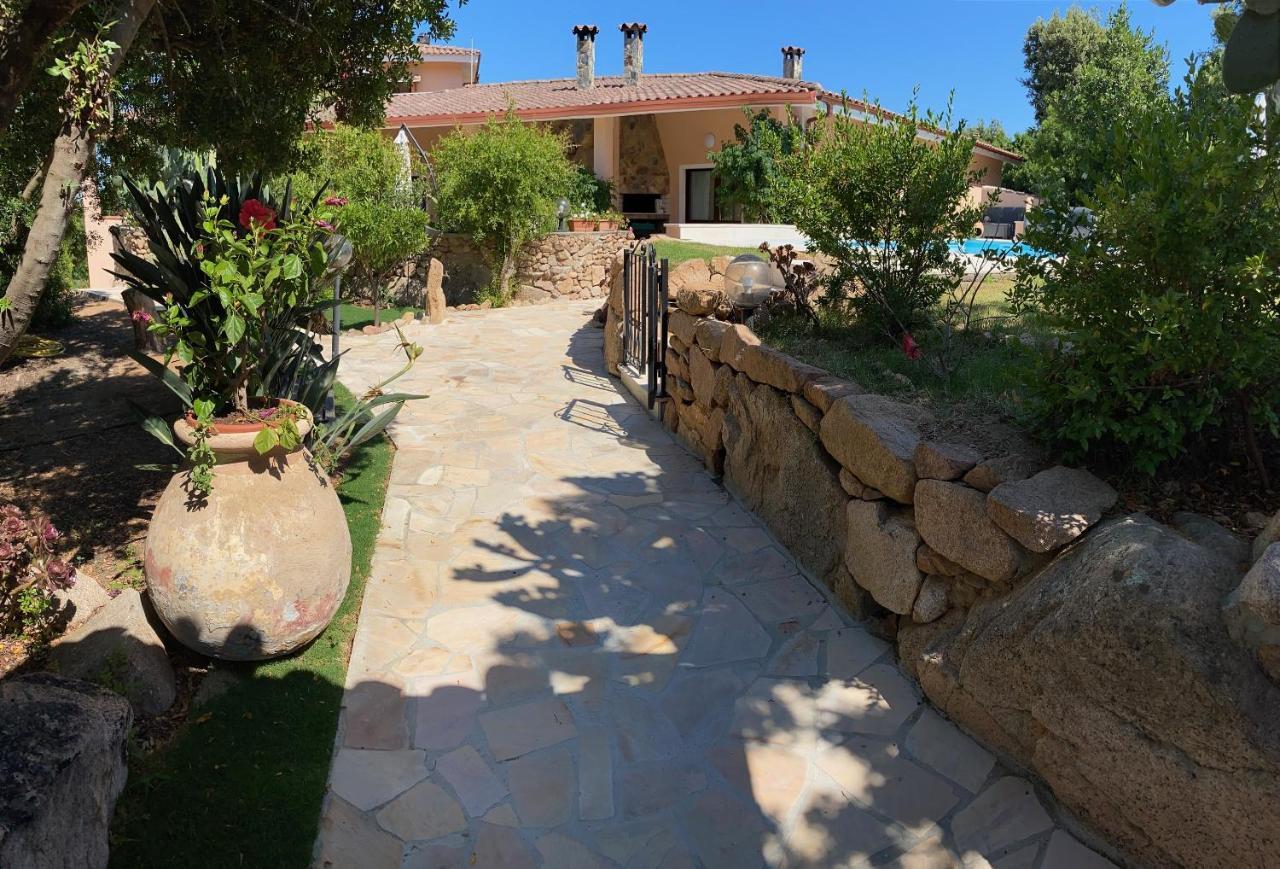 Bed and Breakfast Casa Mariluka Capoterra Esterno foto